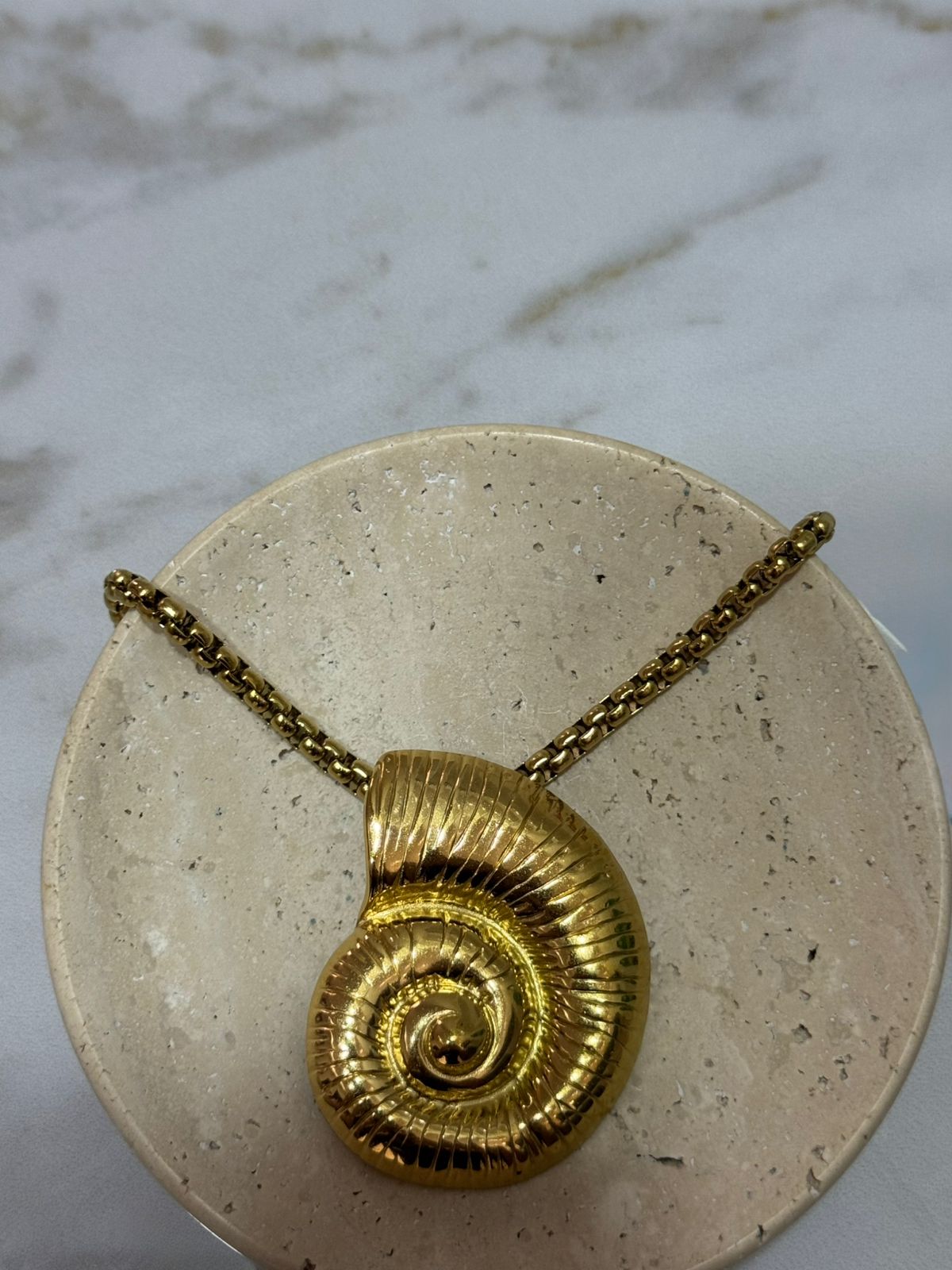 Caracola Dorada